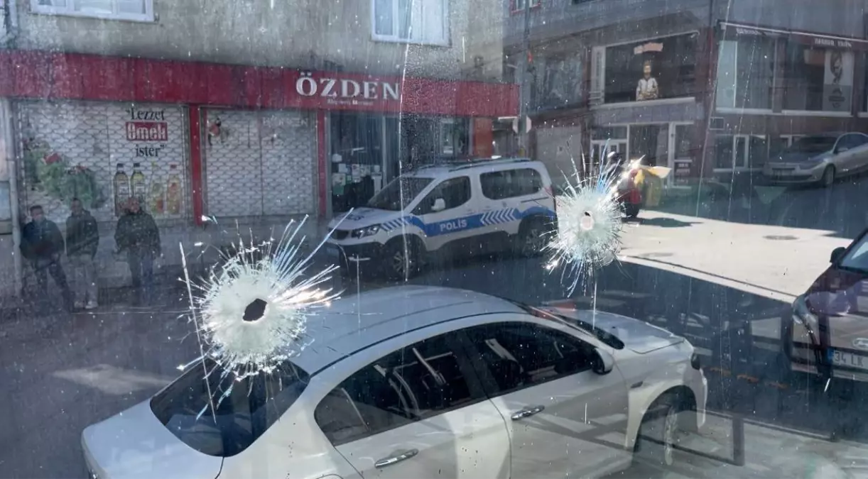 Bursa'da Kıraathaneye Kurşun Yağdıran Şüpheli Kaçtı