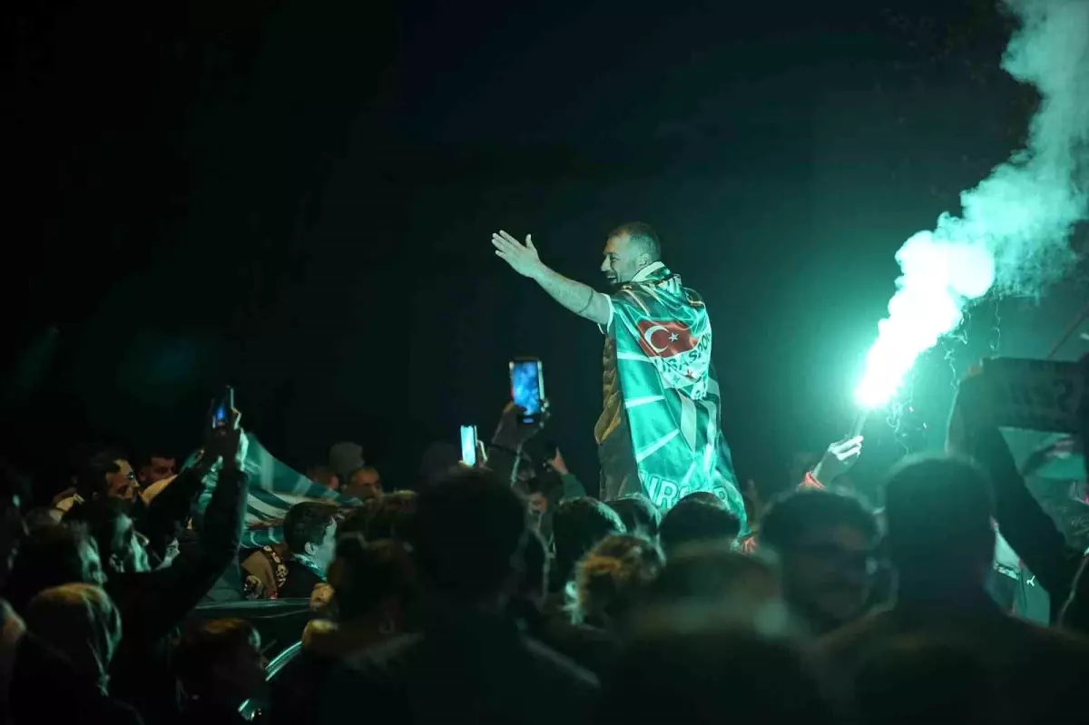 Bursaspor, Şampiyonluğu Kutladı