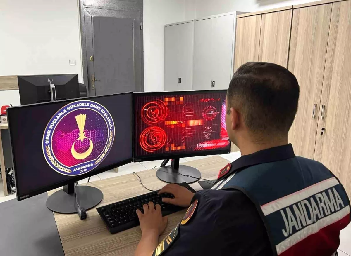 Gaziantep'te Siber Dolandırıcılık Operasyonu: 22 Şüpheli Yakalandı