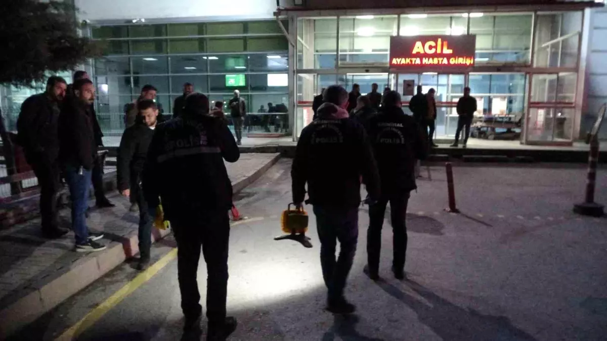 Malatya'da Hastane Otoparkında Silahlı Kavga: 3 Yaralı
