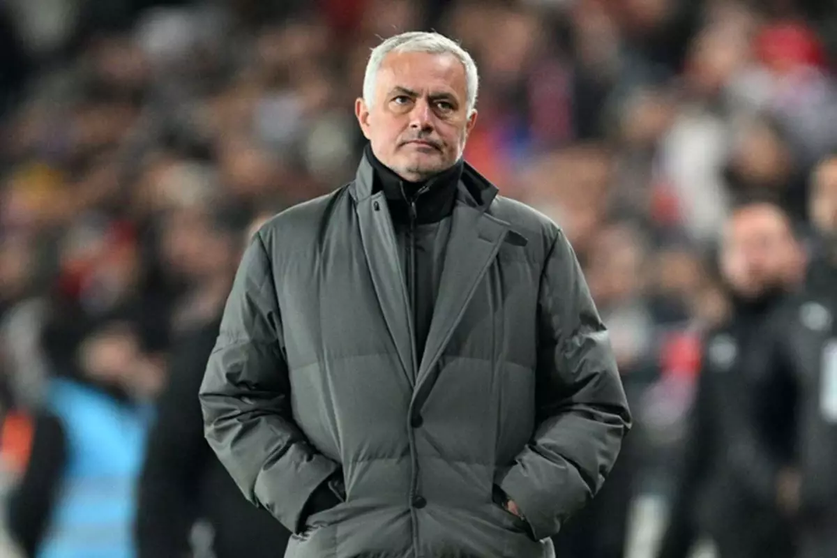 Mourinho'dan Sivasspor galibiyeti sonrası çok konuşulacak itiraf: Livakovic bizi kurtardı