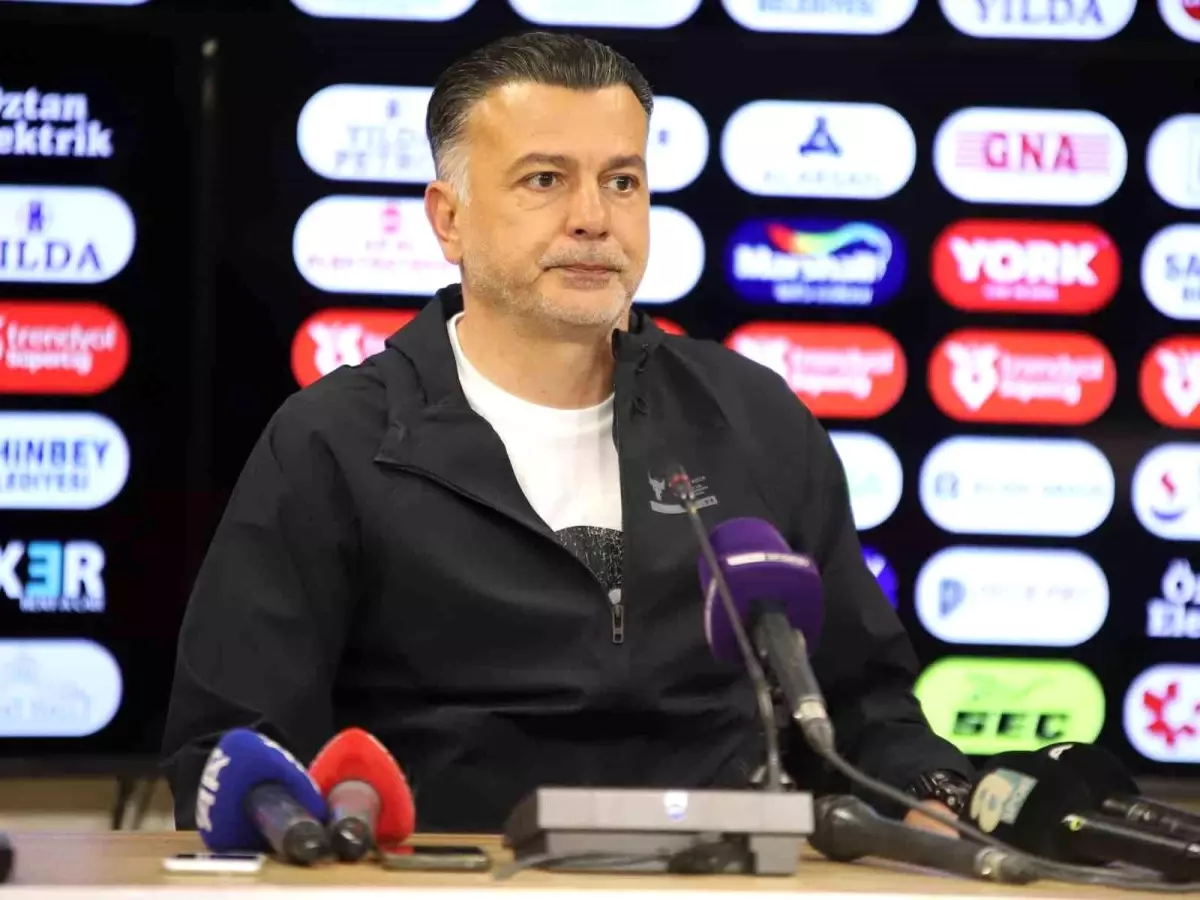 Murat Şahin: 'İkinci yarıda maçı kaybetmeyi hak ettik'