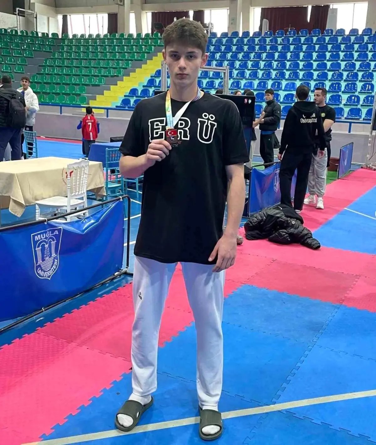 Kayserili Sporcu Mustafa Sait Yörükoğlu, Üniversiteler Türkiye TaeKwonDo Şampiyonası'nda Üçüncü Oldu