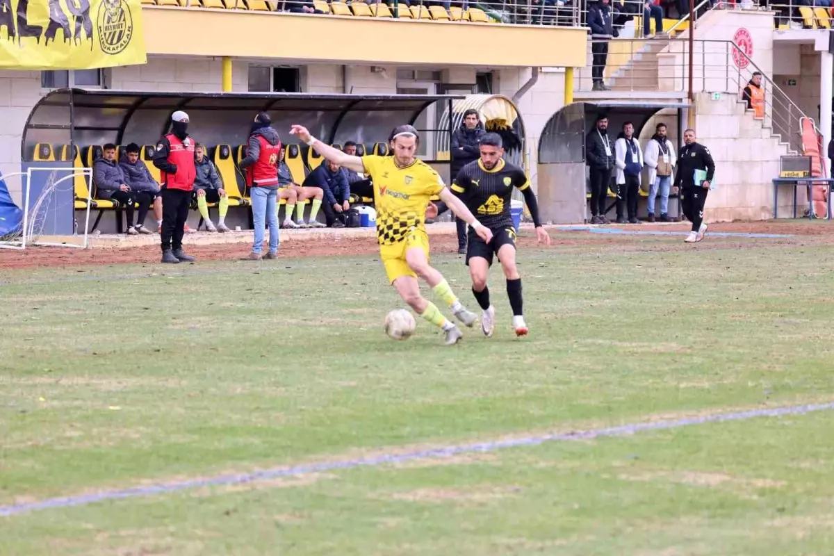 Bayburt Özel İdare Spor, Aliağaspor'a 0-3 Mağlup Oldu