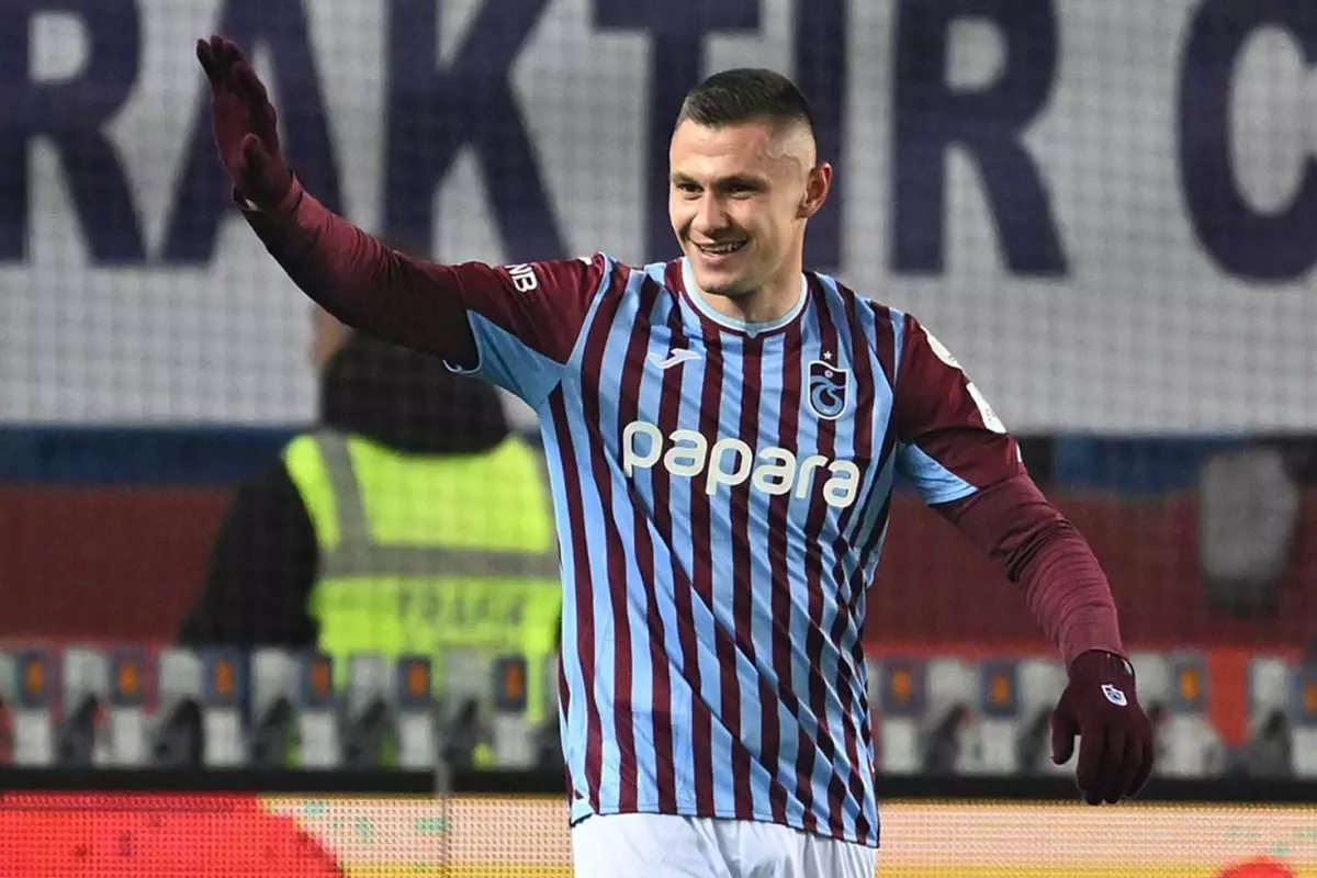 Trabzonspor, Çaykur Rizespor'u 2-0 yendi