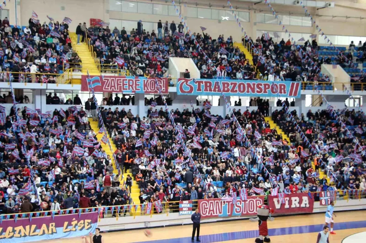 Trabzonspor, Fenerbahçe Koleji'ni Yenerek Şampiyonluğu İlan Etti