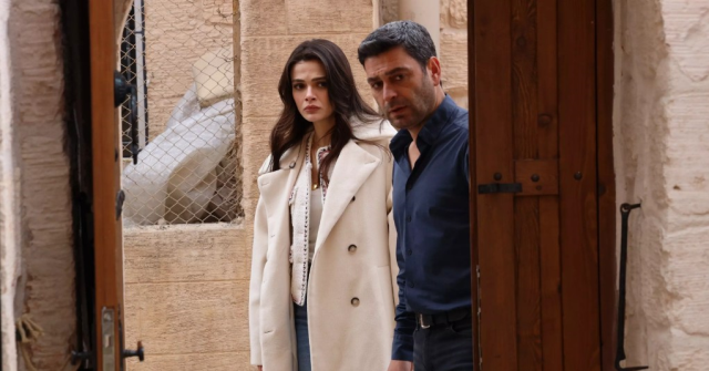 UZAK ŞEHİR YENİ BÖLÜM CANLI İZLE! KANAL D canlı yayın ekranı ile Uzak Şehir 21. bölüm izle full HD, kesintisiz! Uzak Şehir'de kim ölüyor?