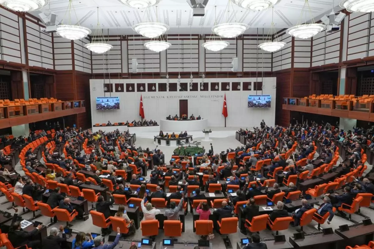 6 milletvekiline ait dokunulmazlık dosyaları Meclis'te