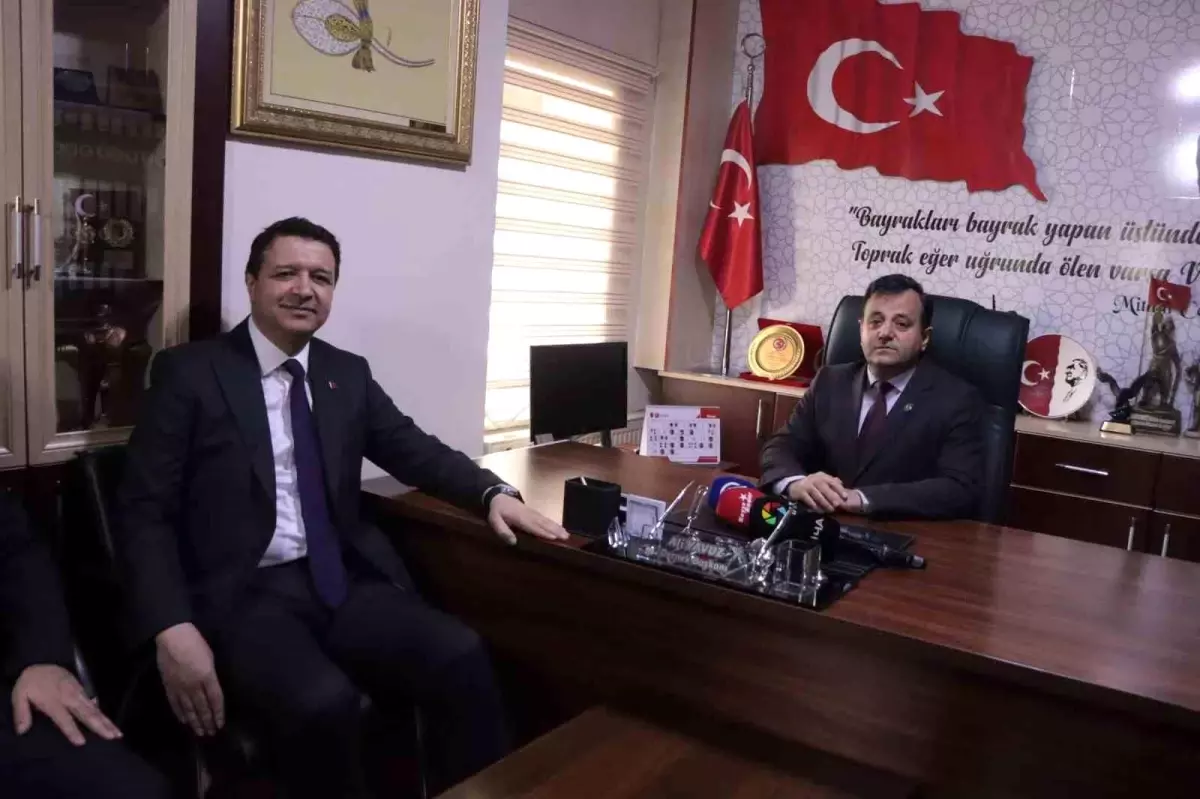Arıkan: 'Türkiye'nin bölge ülkelerinin de huzurunu sağlayabilmesi için iç huzurumuzun son derece önemli olduğu kanaatindeyiz'