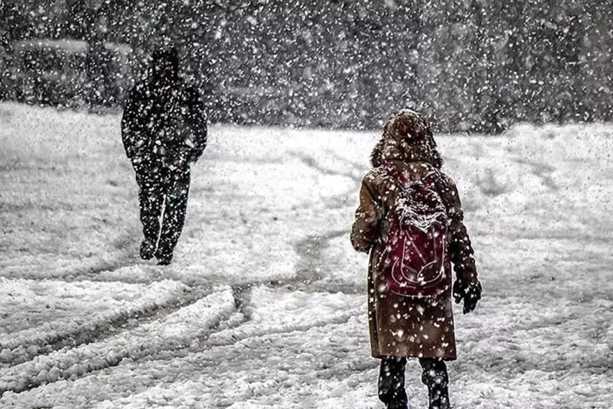 Beş kentte eğitime kar yağışı nedeniyle eğitime ara verildi