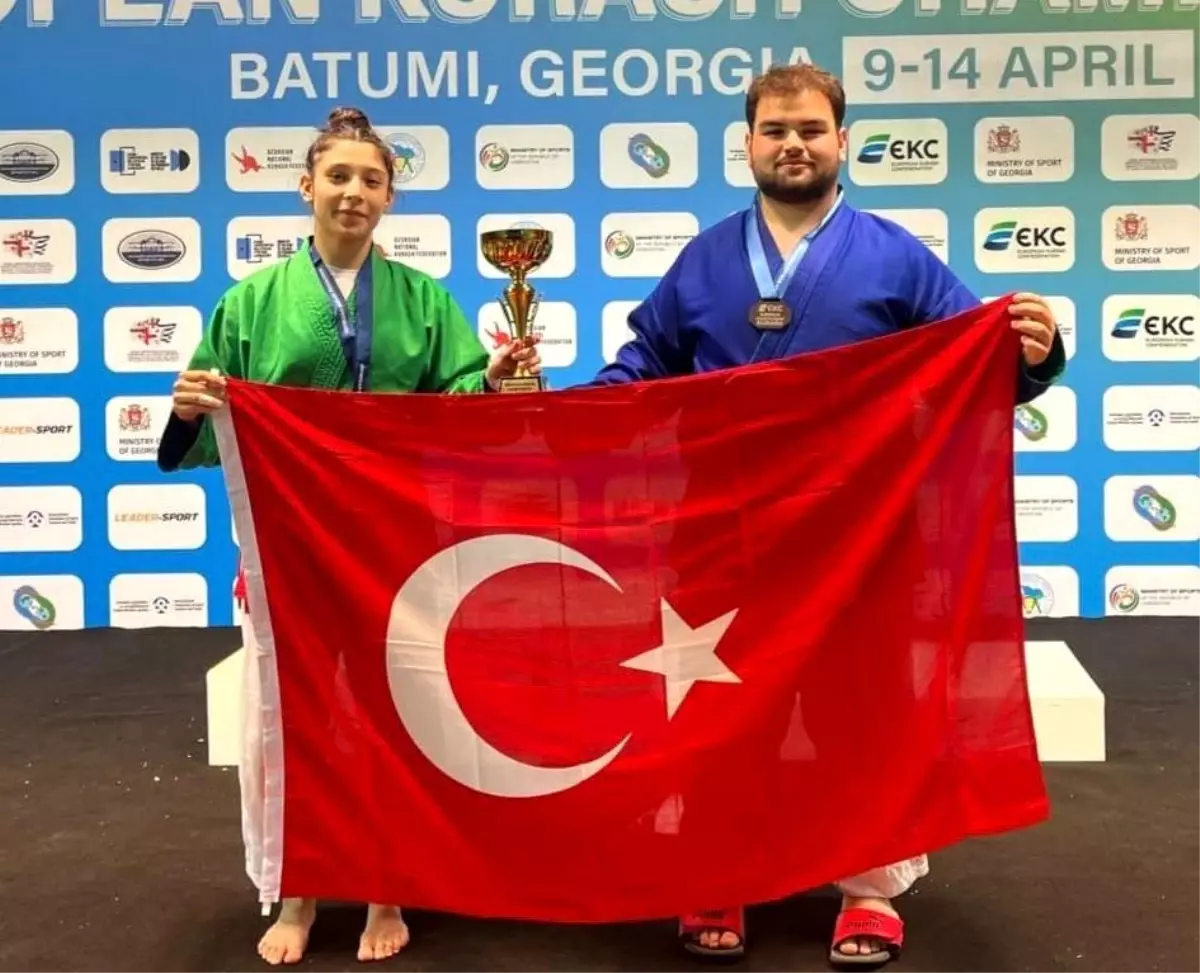 Denizlili Kuraşçılar Avrupa Şampiyonası'nda 6 Madalya Kazandı