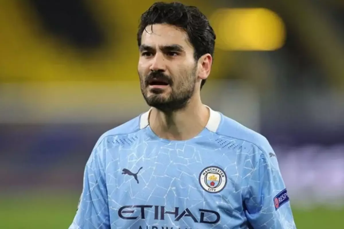 İmzayı attı bile! İlkay Gündoğan'dan Galatasaray'a kötü haber