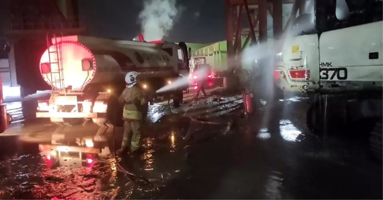 Hatay'da İş Makinesinde Yangın Kısa Sürede Söndürüldü