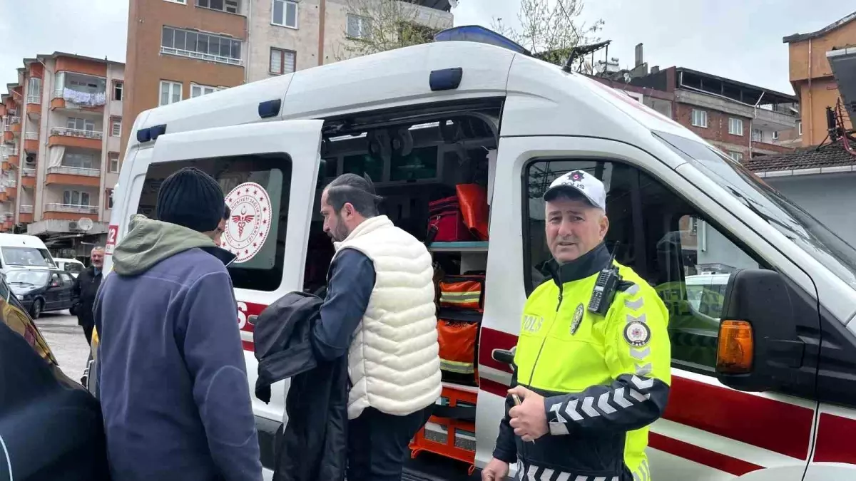 Ordu'da Motosiklet ve Hafif Ticari Araç Çarpıştı: 1 Yaralı