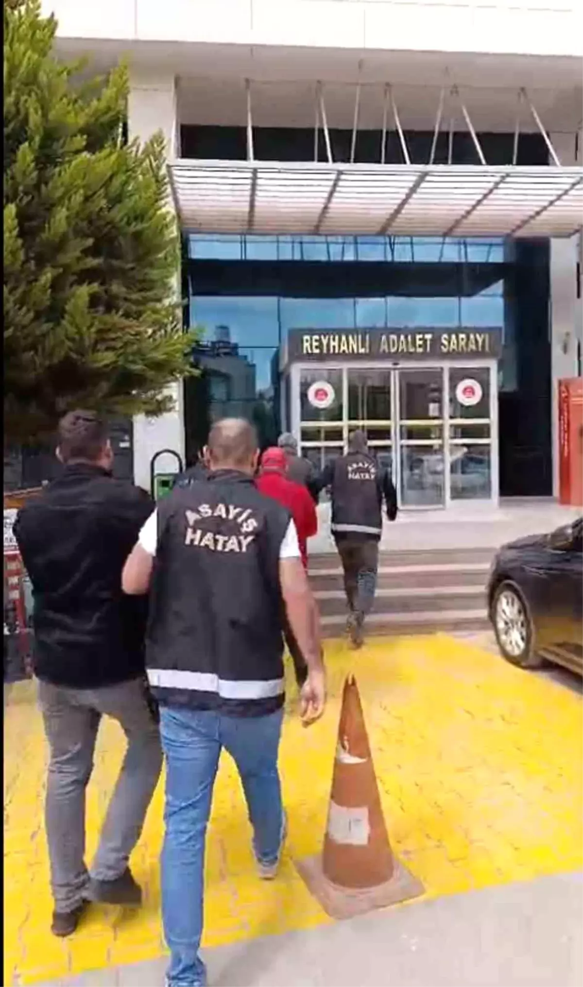 Reyhanlı'da Hırsızlık Şüphelileri Yakalandı