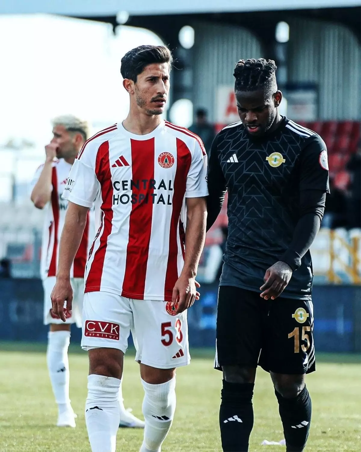 Ümraniyespor ve Esenler Erokspor Beraberlik İle Yüzleşti