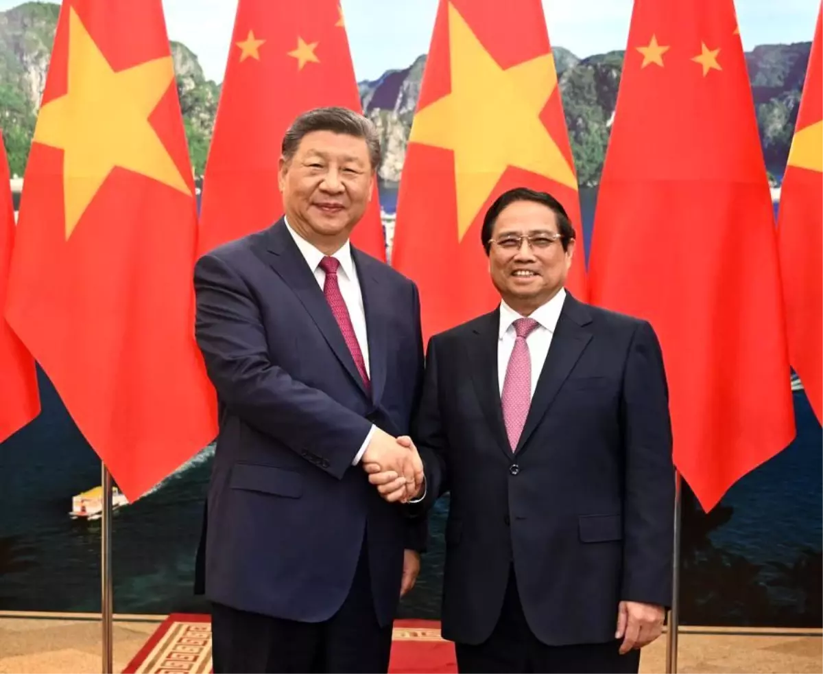 Xi Jinping, Vietnam ile İşbirliği ve Ekonomik Hedefleri Görüştü
