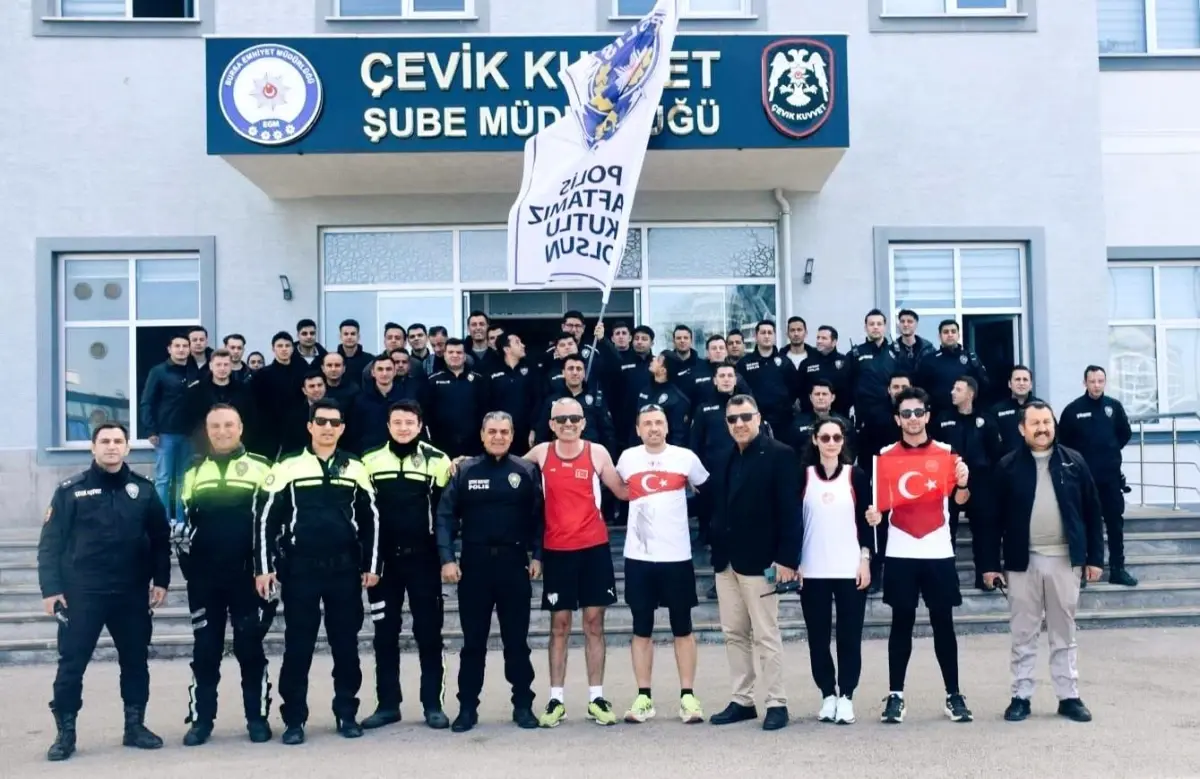 Bursa'da Emniyet Teşkilatı'nın 180. Yıldönümüne Özel Maraton