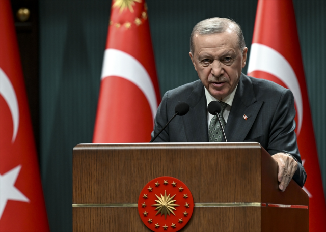 Cumhurbaşkanı Erdoğan: 25 bin öğretmen ataması sürecini başlatıyoruz