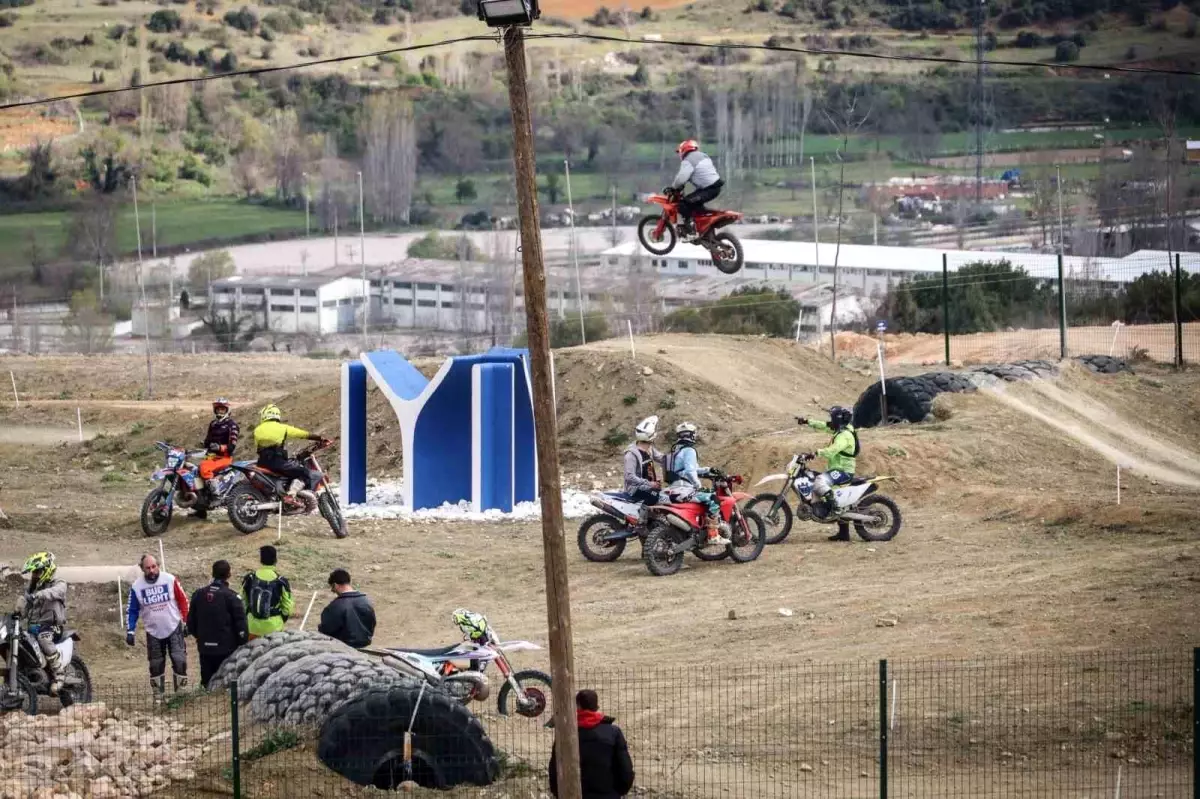 Bilecik'te Enduro ve ATV Türkiye Şampiyonası Heyecanı
