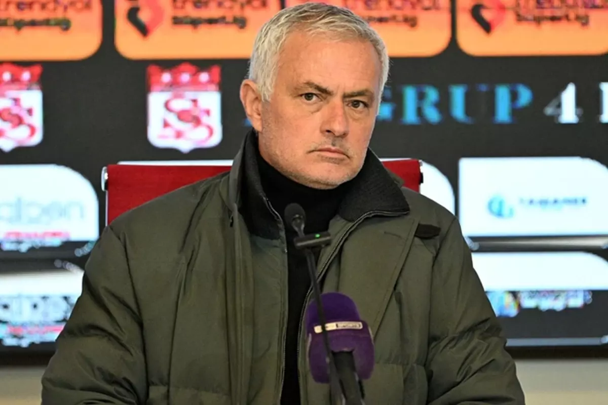 Fenerbahçe'de Jose Mourinho gönderilecek! İşte yerine gelecek isim