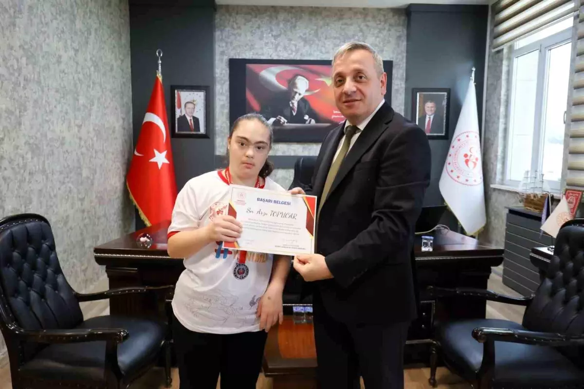 Denizli'li Özel Sporcular Türkiye Şampiyonasında Başarı Elde Etti