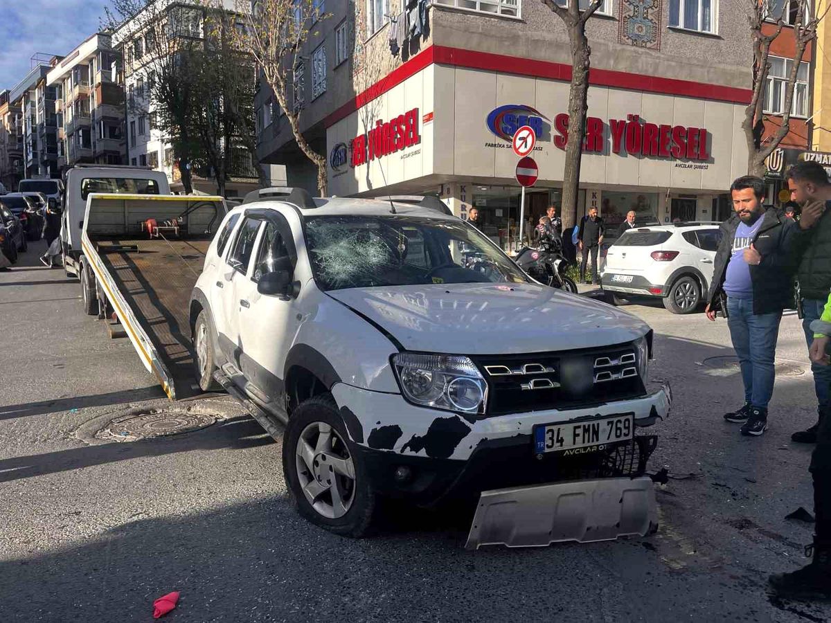 Esenyurt'ta Kaçan Şüpheli Avcılar'da Kazaya Neden Oldu