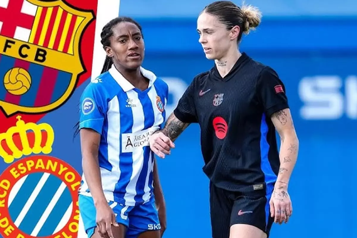 Rakibinin özel bölgelerine dokunan kadın futbolcuya men cezası