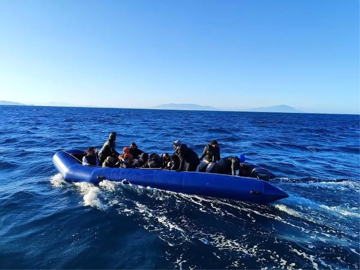 Seferihisar'da 26 Düzensiz Göçmen Yakalandı