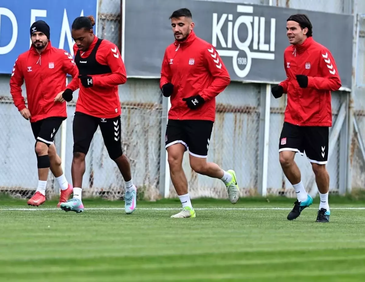 Sivasspor'da Kasımpaşa maçı hazırlıkları başladı