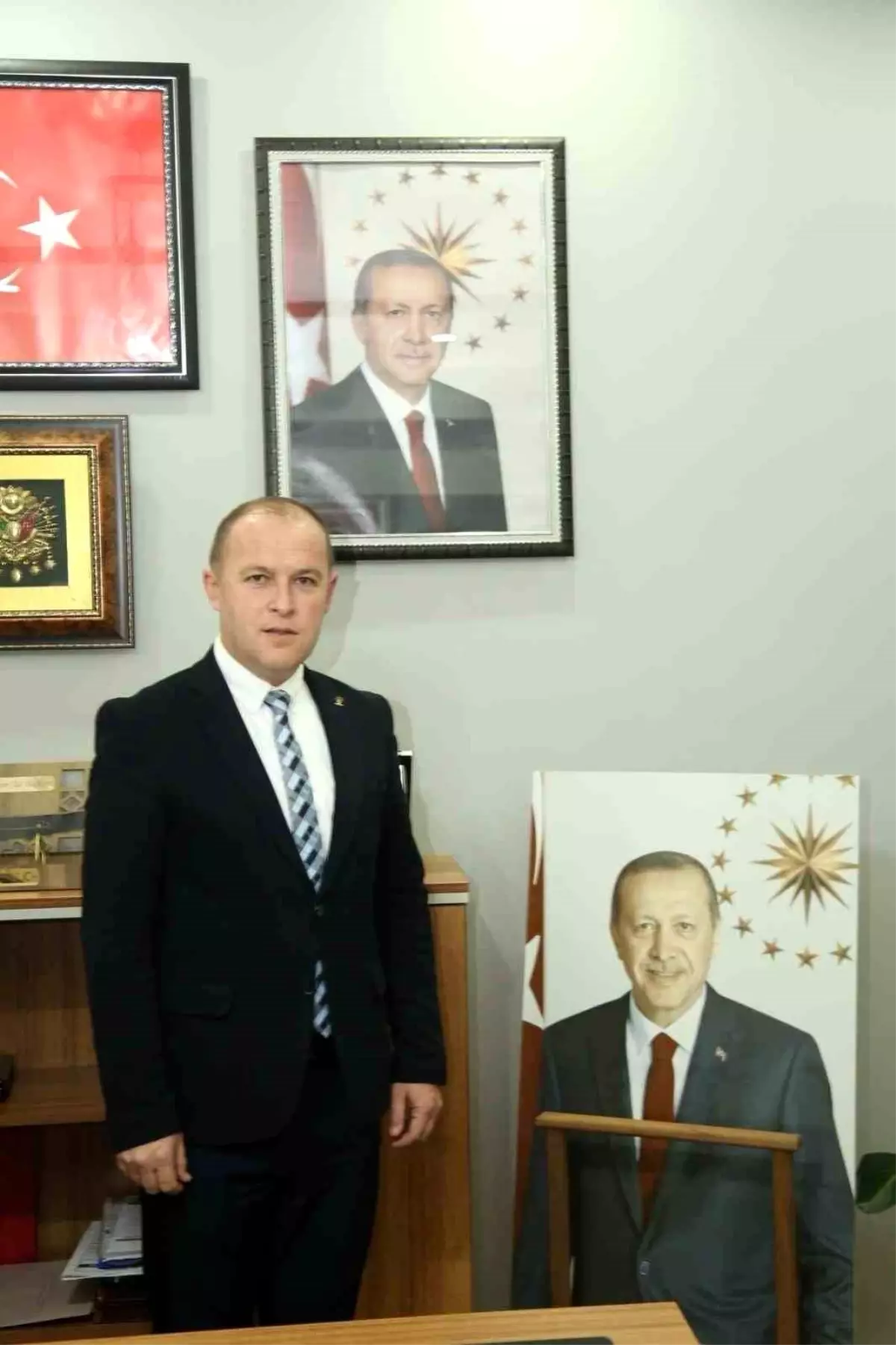 Yenişehir Kapalı Spor Salonu Parkeleri Yenileniyor