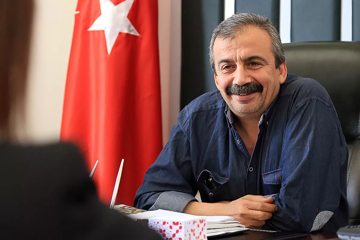 Aort damarı yırtılan Sırrı Süreyya Önder'i doktoru defalarca uyarmış