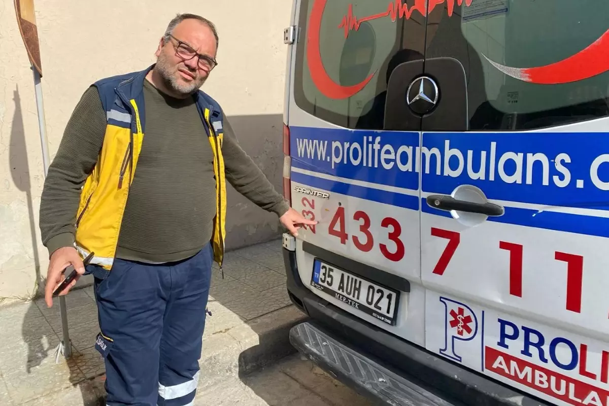 Trafikte ambulansa tabancayla ateş açtı, facianın eşiğinden dönüldü