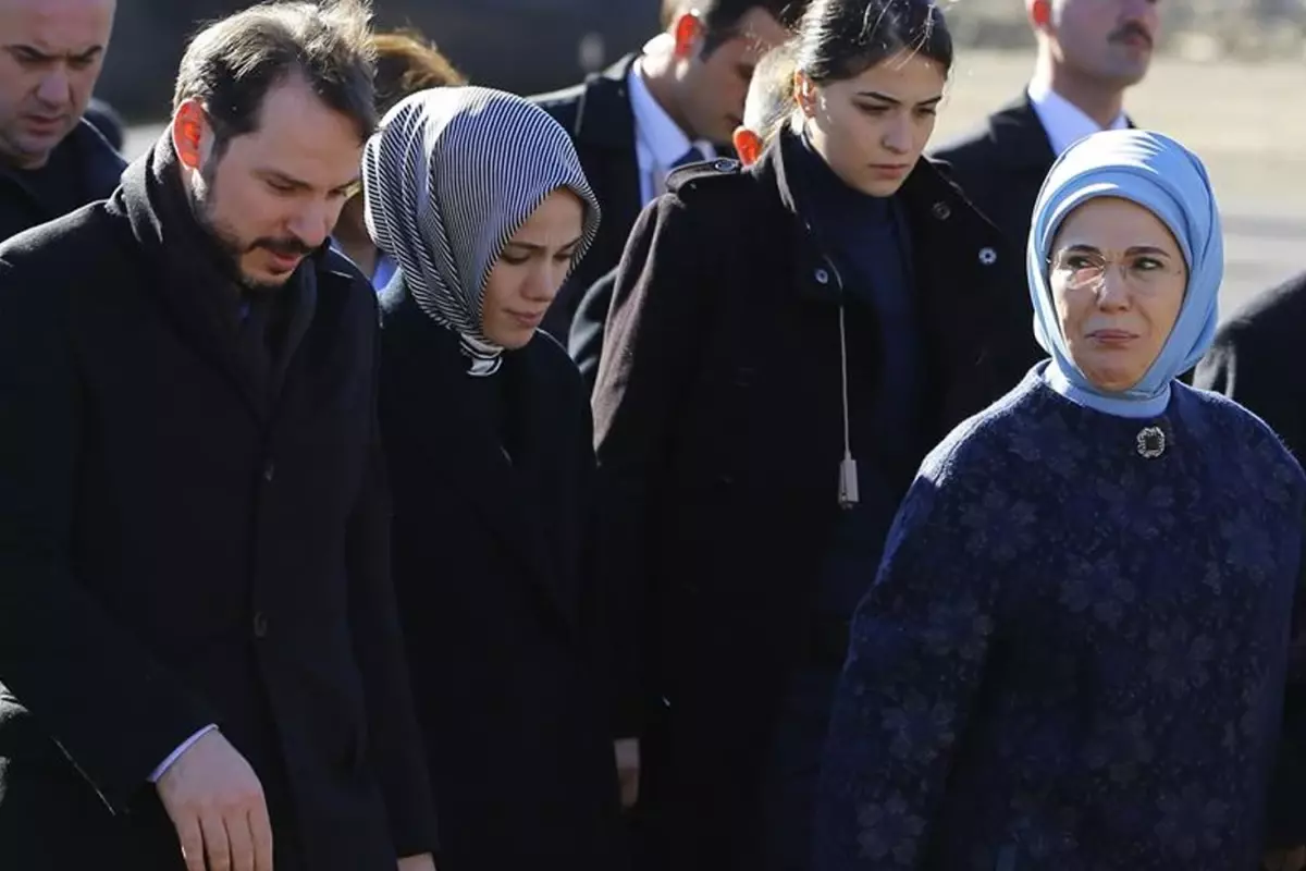 Uzun süredir görüntü vermeyen Berat Albayrak'tan haber var