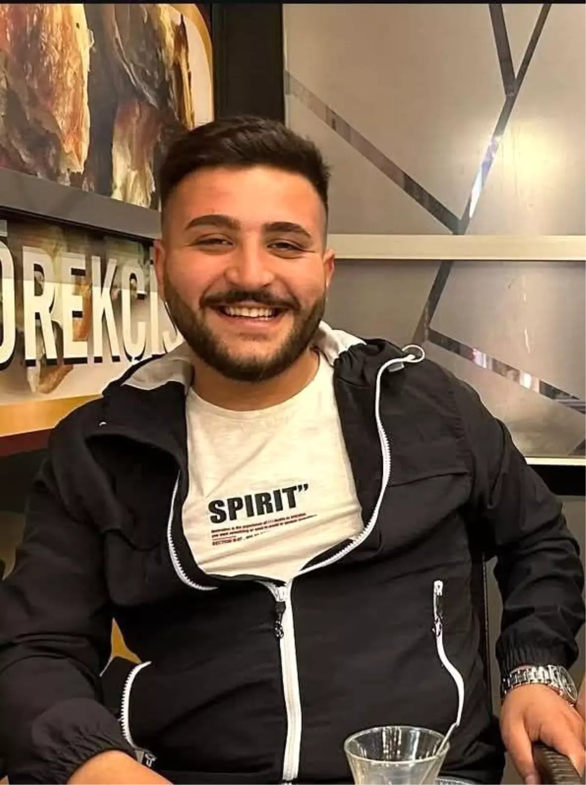 İstanbul'da Kaybolan Genç Adamın Cesedi Metruk Binada Bulundu