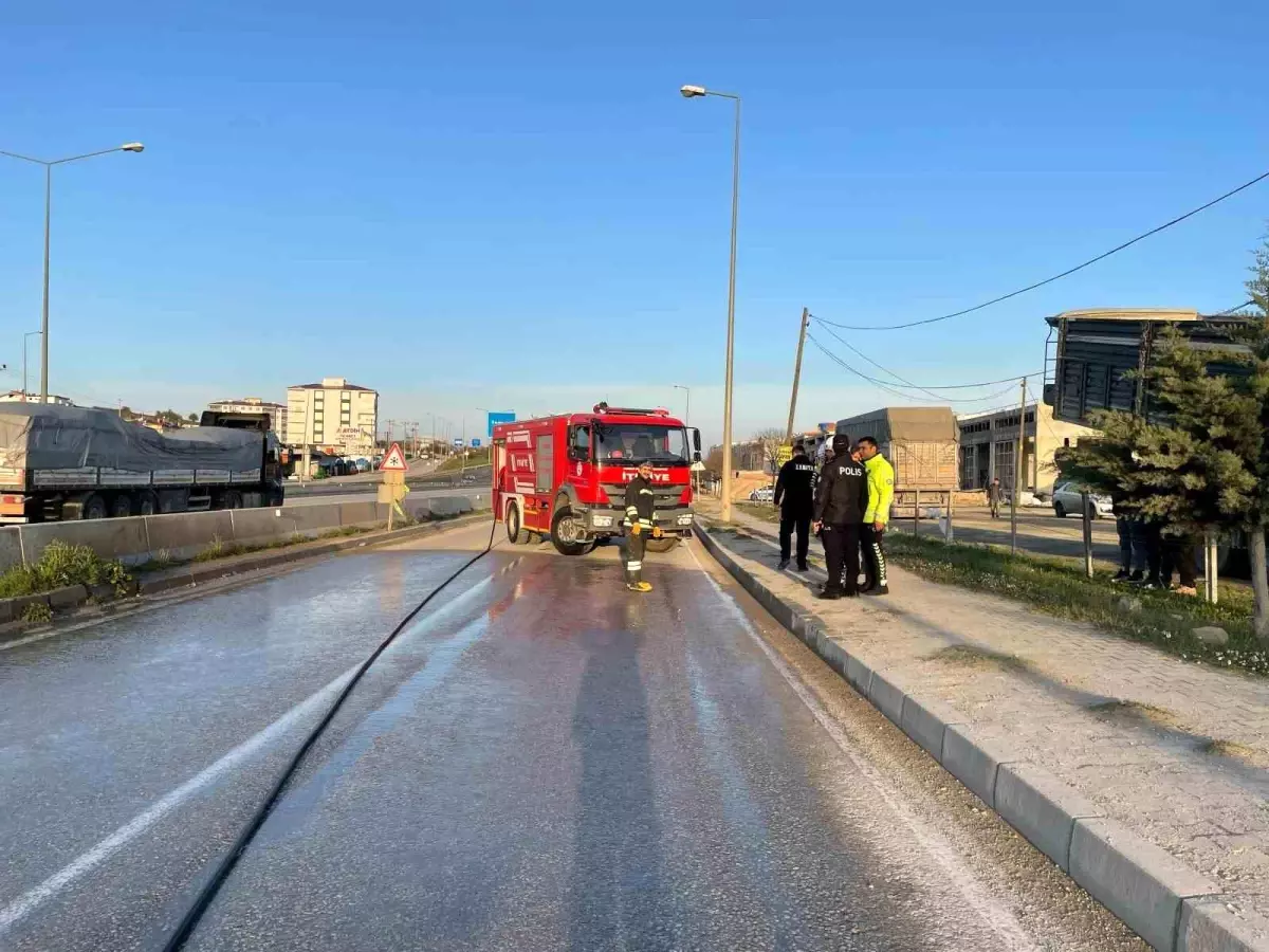 Samsun'da Tırın Çarptığı Genç Hayatını Kaybetti