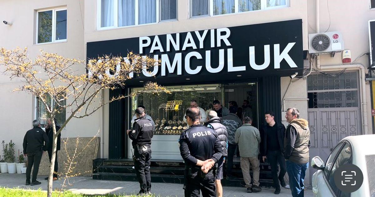Bursa'da Kuyumcu Soygunu: Silahlı Şüpheli Panikleyip Ateş Açtı