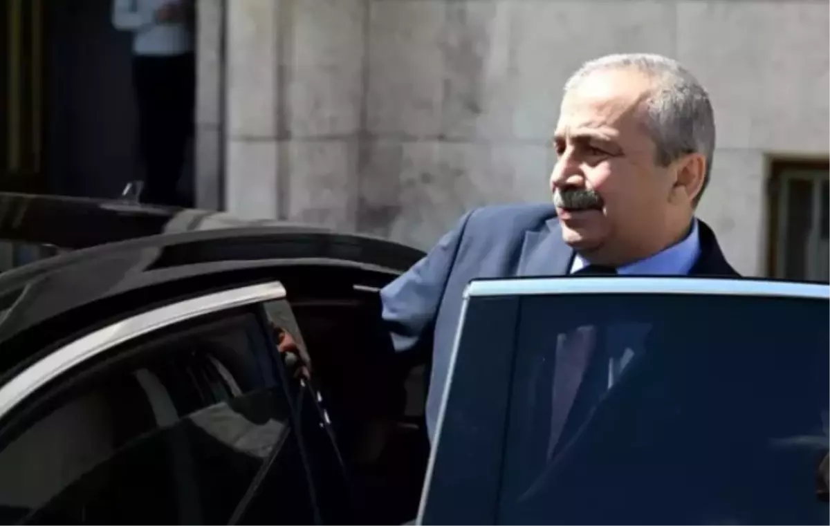 Sırrı Süreyya Önder hangi hastanede tedaviye ediliyor?