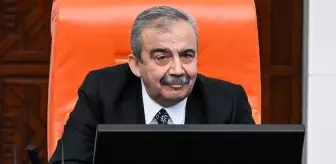 Sırrı Süreyya Önder'in ameliyatı sona erdi