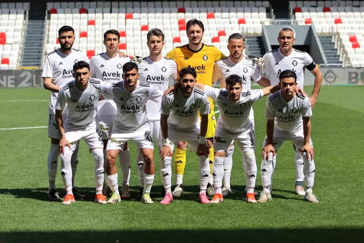 Altay, İskenderunspor'u 1-0 Mağlup Etti