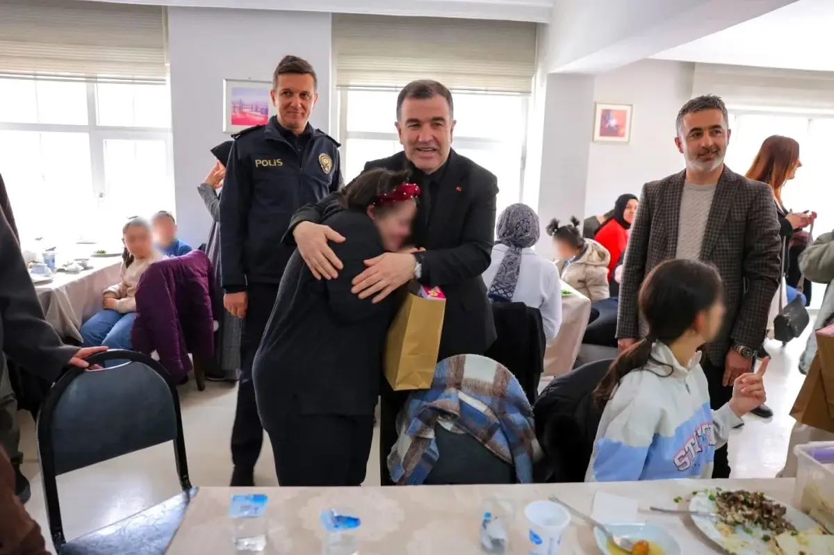 Bayburt'ta Vali Eldivan, Özel Sporcuları Teşvik Etti