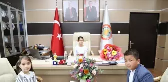 19 Mayıs'ta 23 Nisan Coşkusu: Başkanlık Koltuğu Öğrenciye Devredildi