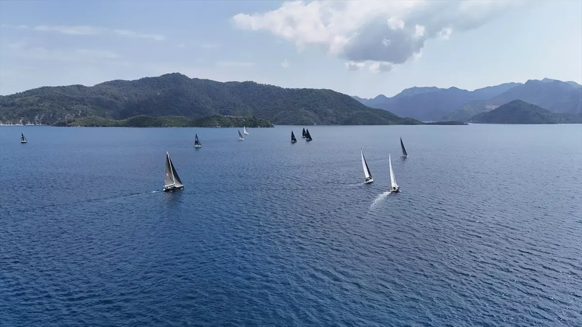 Marmaris'te Uluslararası Akdeniz Yat Şampiyonası İkinci Günü Geride Bıraktı
