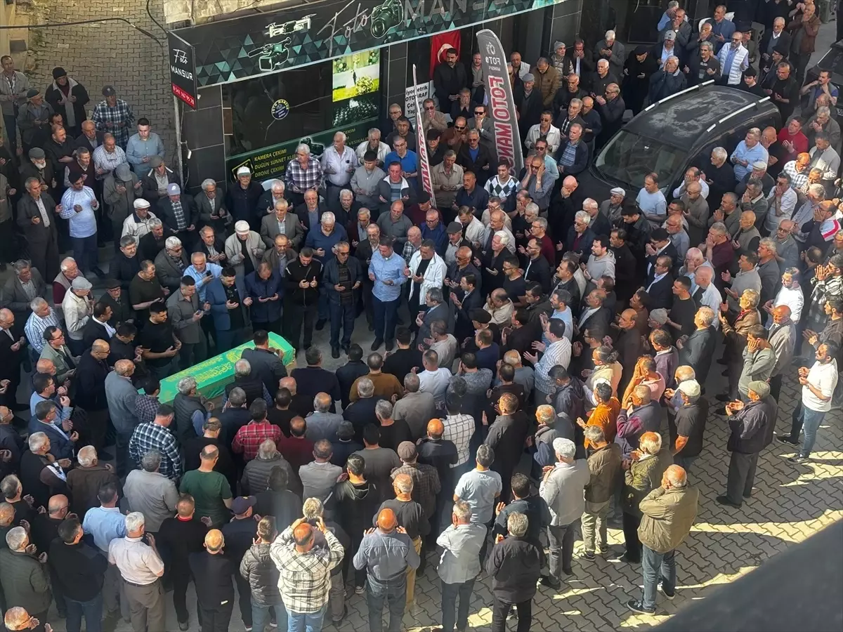 20. Dönem Manisa Milletvekili Abdullah Akarsu'nun Cenaze Töreni Düzenlendi
