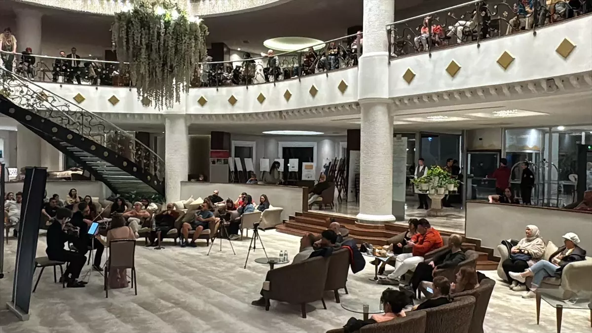 Afyonkarahisar Klasik Müzik Festivali'nde Terchitko Di Praga Rüzgarı
