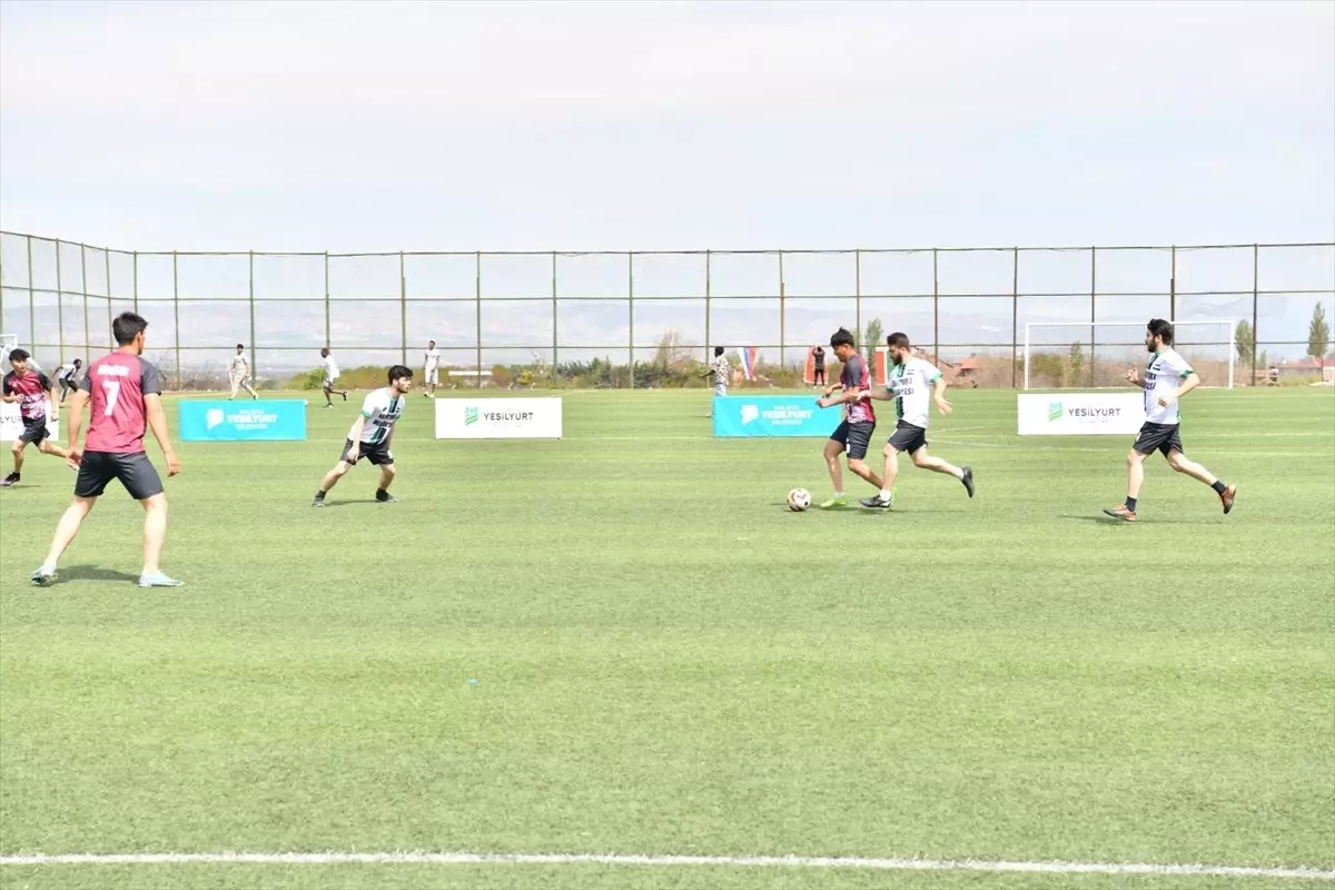Malatya'da 3. Uluslararası Yeşilyurt Futbol Turnuvası Gerçekleşti
