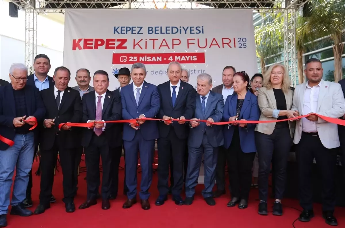 6. Kepez Kitap Fuarı Açıldı