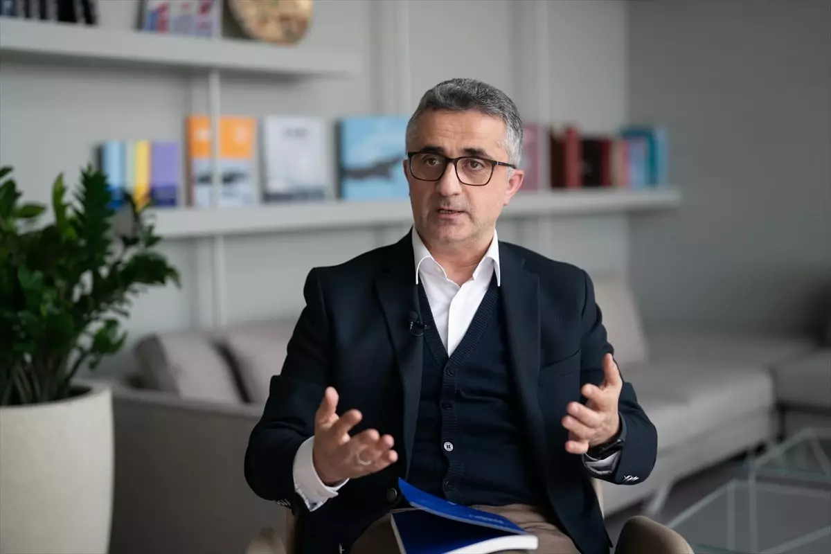 AA Kitap 'Nereden Nereye Anadolu Ajansı' kitabını yayımladı