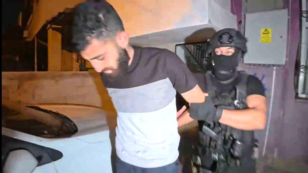 Adana'da DEAŞ'a Yönelik Operasyonda 6 Şüpheli Gözaltına Alındı