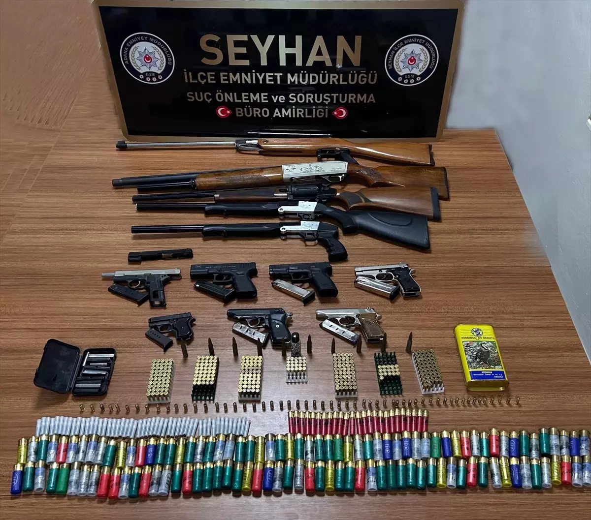 Adana'da Silahlarla Dolu Evde 1 Zanlı Tutuklandı